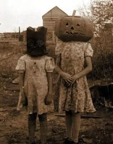 Guising costumes