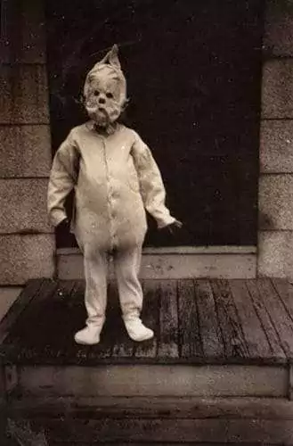 Guising costumes