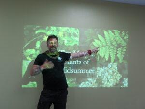 Scott Richardson-Read speaking at a conference